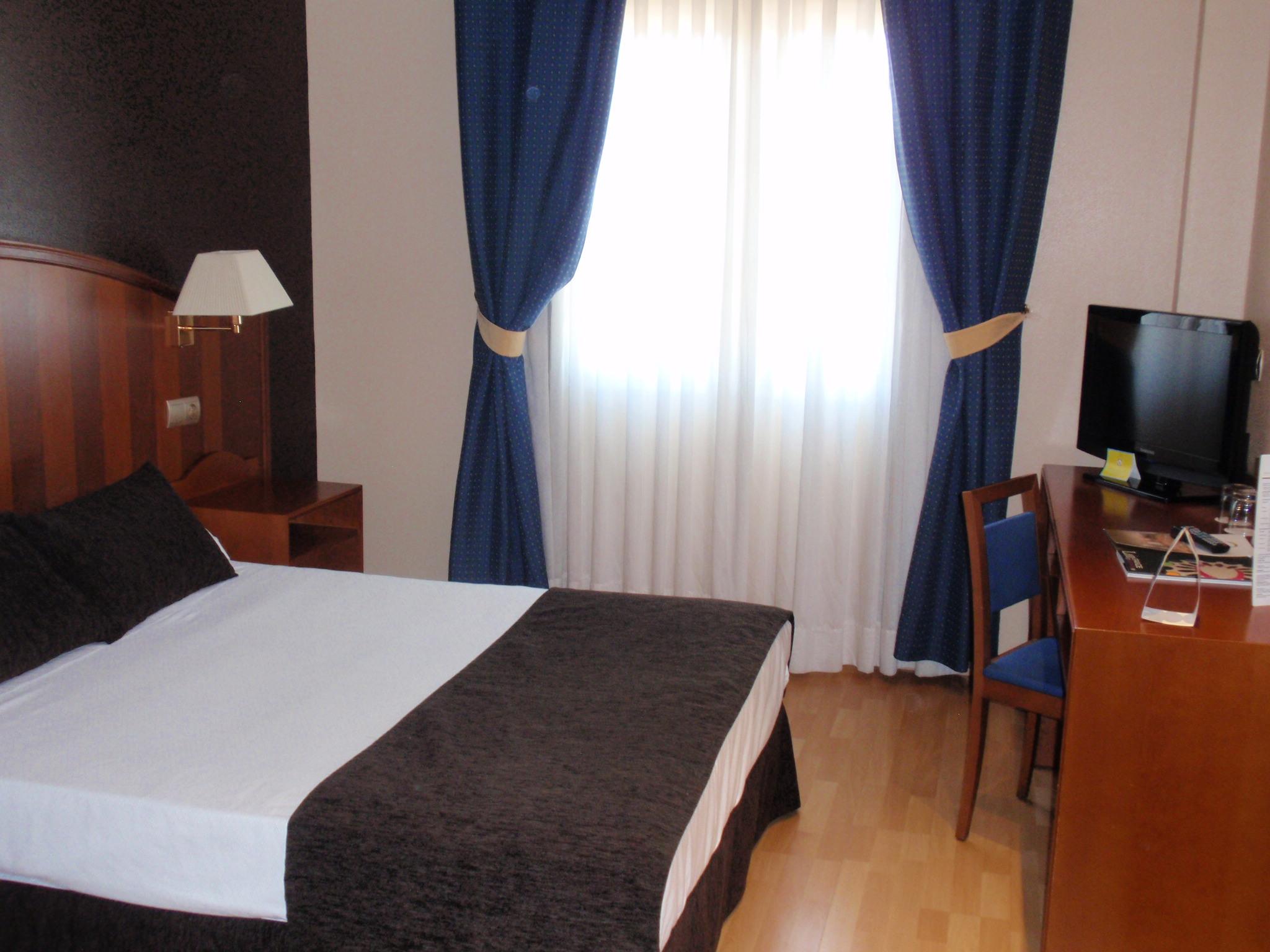 Ponferrada Plaza Hotell Eksteriør bilde