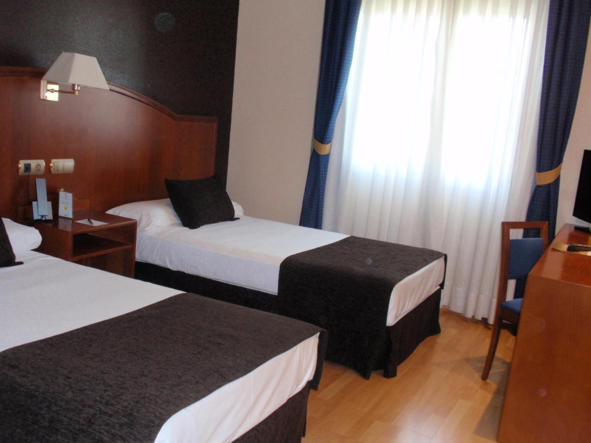 Ponferrada Plaza Hotell Eksteriør bilde